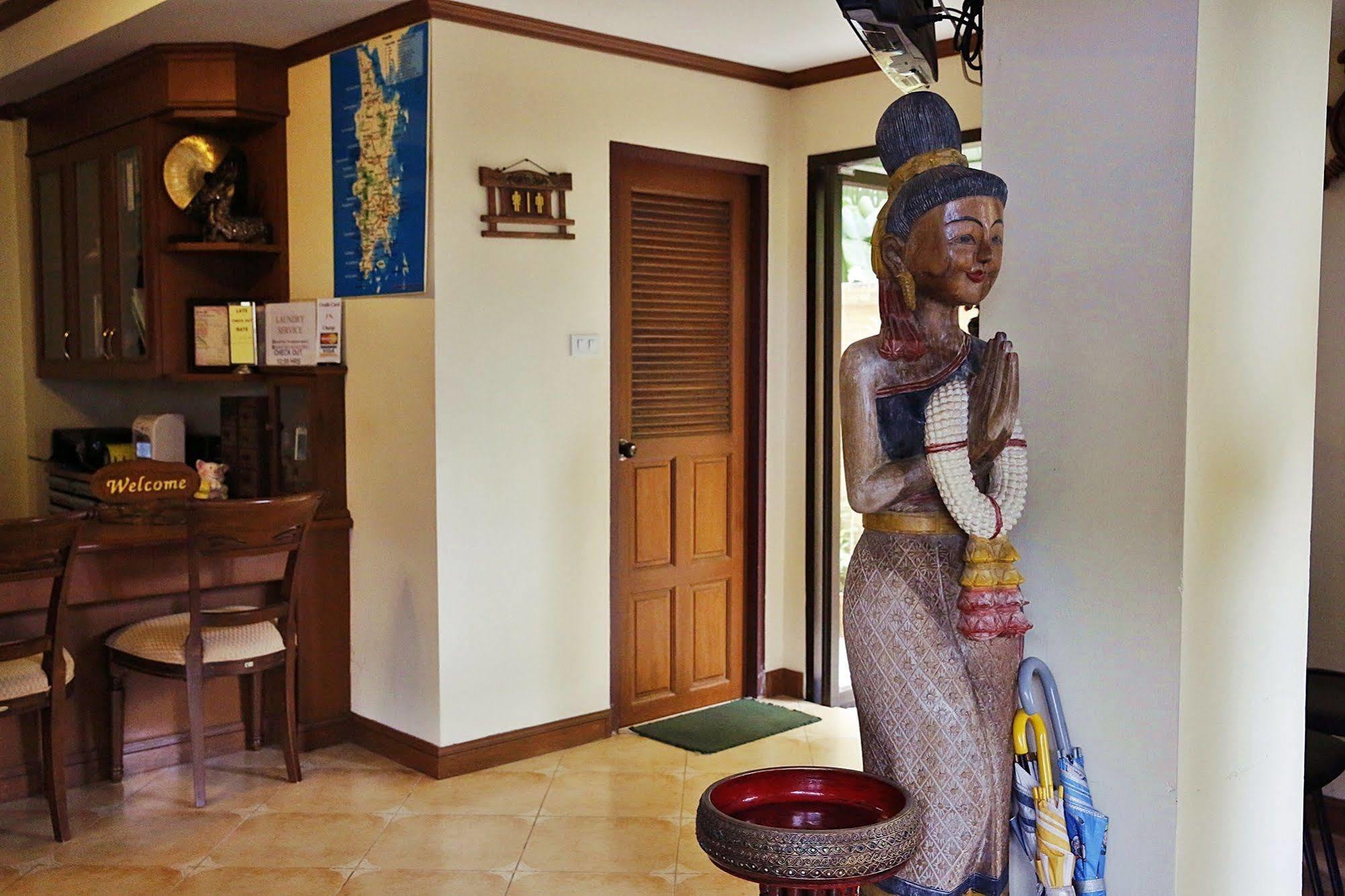 Baan Ss Karon Hotel Eksteriør billede